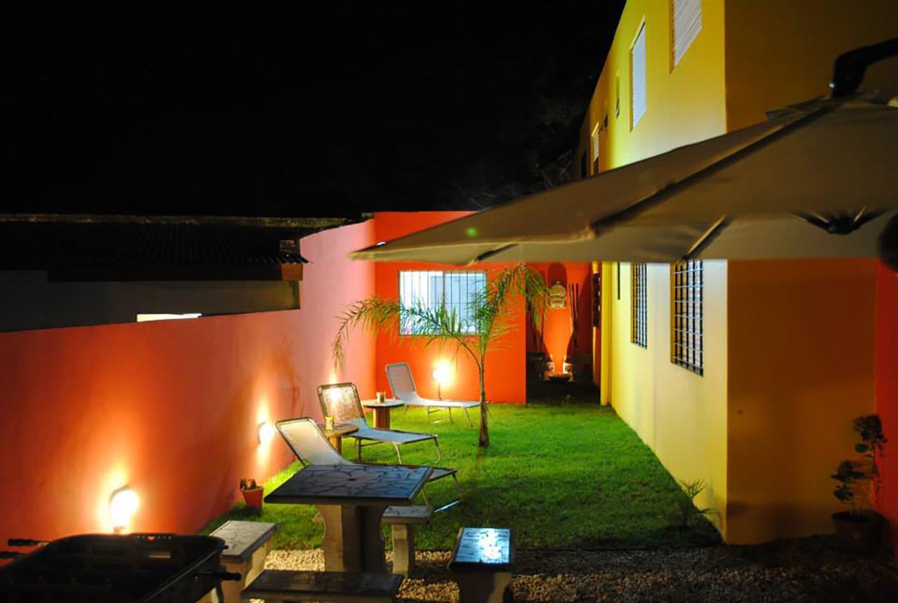 Hostel Crepusculo Villa Gesell Eksteriør bilde